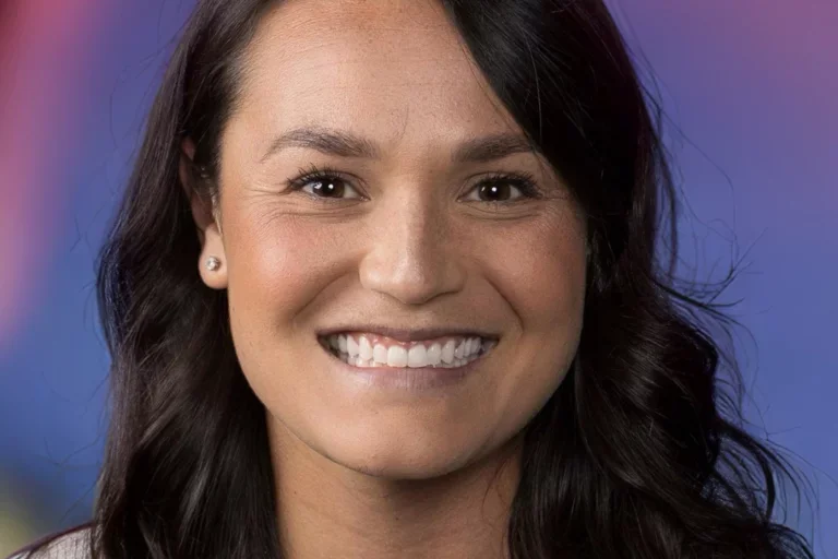 Sara Makanani 