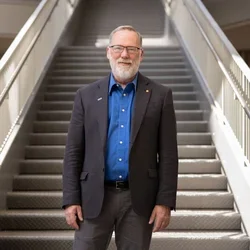Fred Ramsdell’s seminar titled “From the Manhattan Project to Autoimmune Therapy” took place at the California NanoSystems Institute at UCLA.